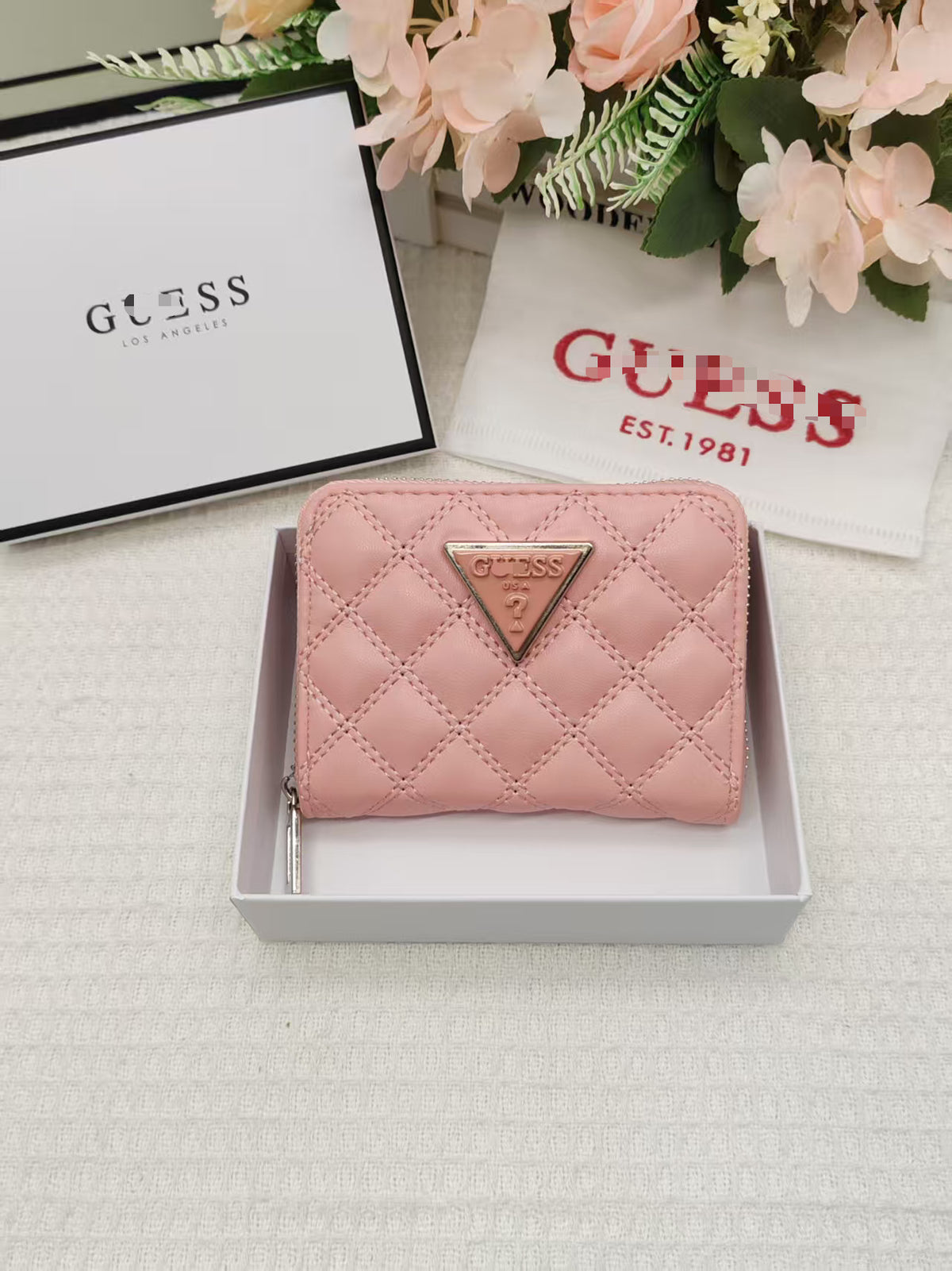 Padded Purse Holder | Triangular Design G