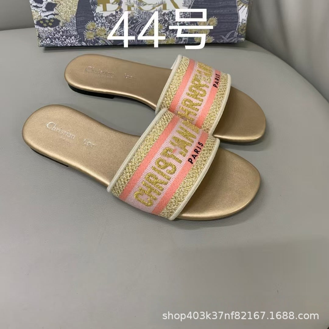 Zapatillas de alta calidad marca D, tallas 1-48, bordados jacquard, zapatillas planas clásicas casuales de playa para mujer