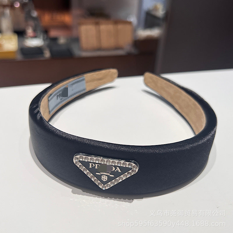 Diadema Mujer Letra Estilo Universitario | Accesorio Pelo Moda