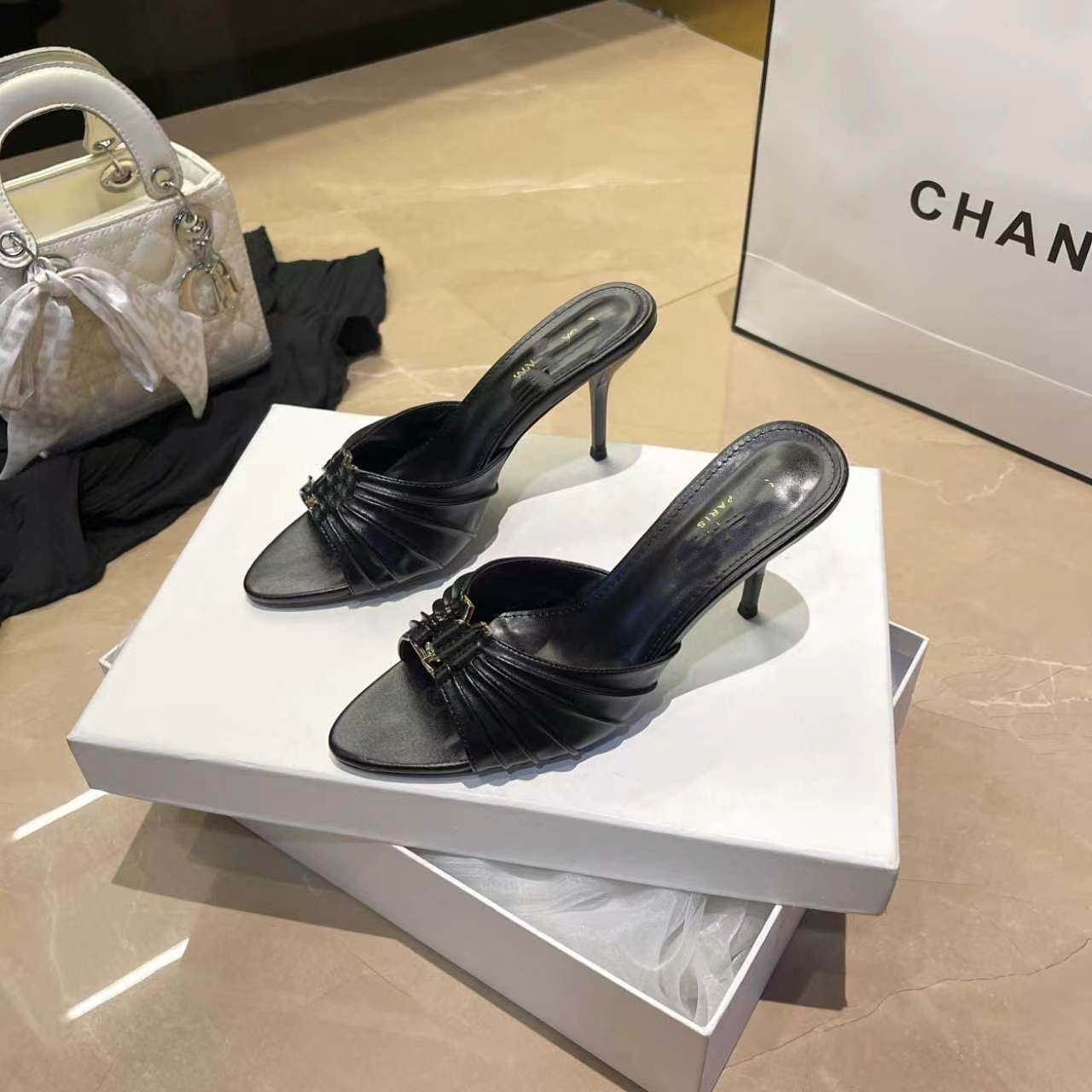 Versión de alta gama de YS, zapatillas de tacón de punta de YS para mujer, sandalias puntiagudas de tacón alto sexys