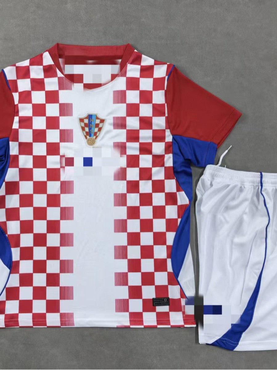 26 juegos de 26 aficionados para las equipaciones de fútbol de la Copa del Mundo de EE.UU., Canadá y México para Brasil, España, Portugal y Croacia