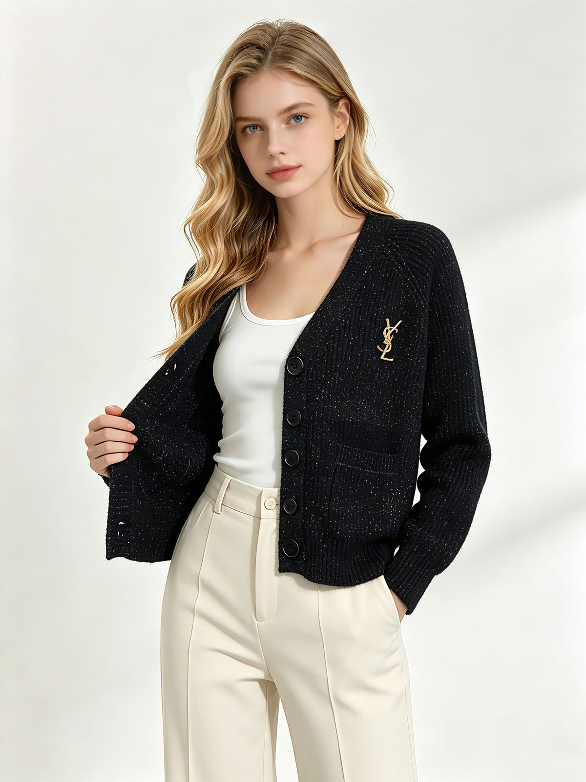 Cardigan nero donna Y | Scollo a V e maglia brillante