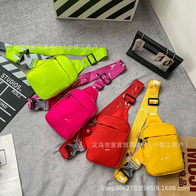 Bolsas deportivas de moda y modernas, bolsas de exterior súper chulas para hombres y mujeres, bolsas de un solo hombro, impermeables