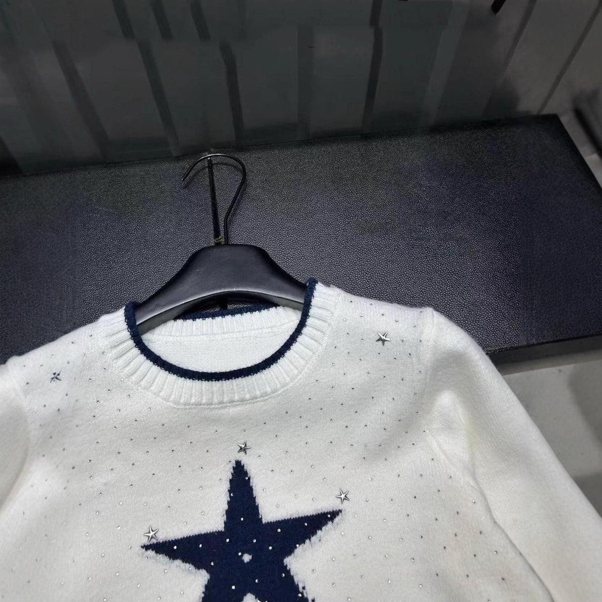 Maglione in maglia CD | Jacquard con lettere e stelle