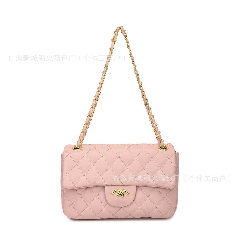 Bolso pequeño cuadrado de cadena de diamantes estilo Chanel para mujer, nuevo bolso cruzado de estilo Chanel de estilo cruzado de un solo hombro 2025 de estilo transfronterizo