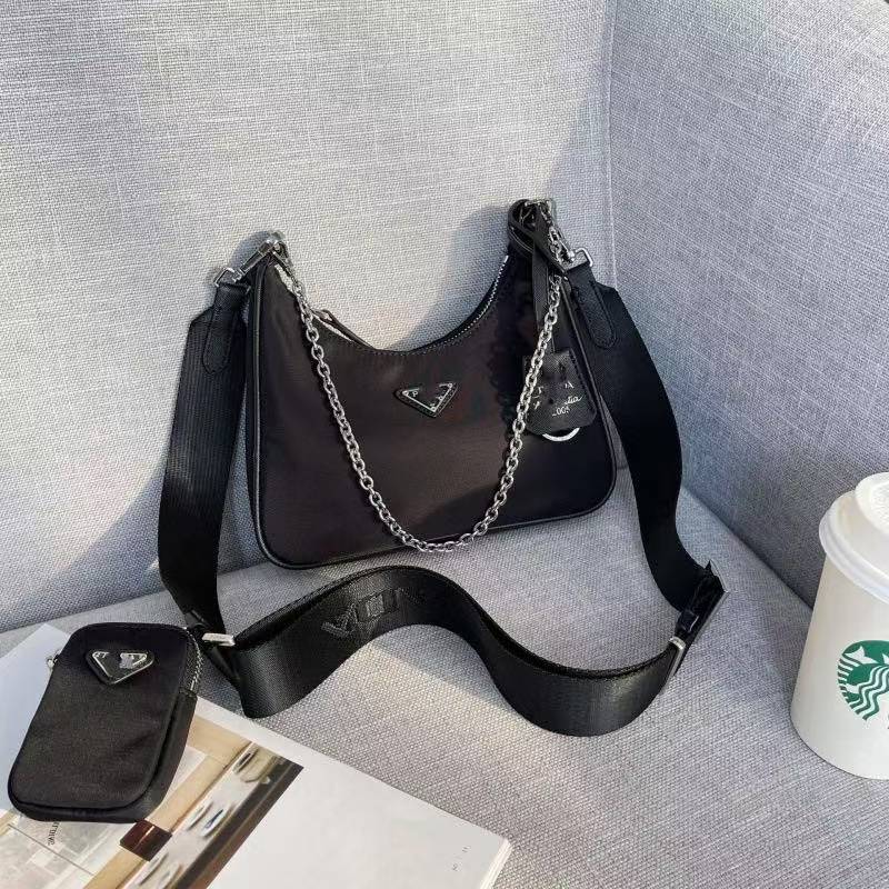Bolso de hombro original de tejido de nailon de comercio exterior al por mayor, bolso triangular de alta calidad Dongguan tres en uno para las axilas, bandolera