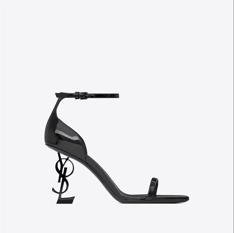 Sandalias de una tira para mujer, nuevos tacones con letras sexys de charol de celebridad romana de 2024 para mujeres