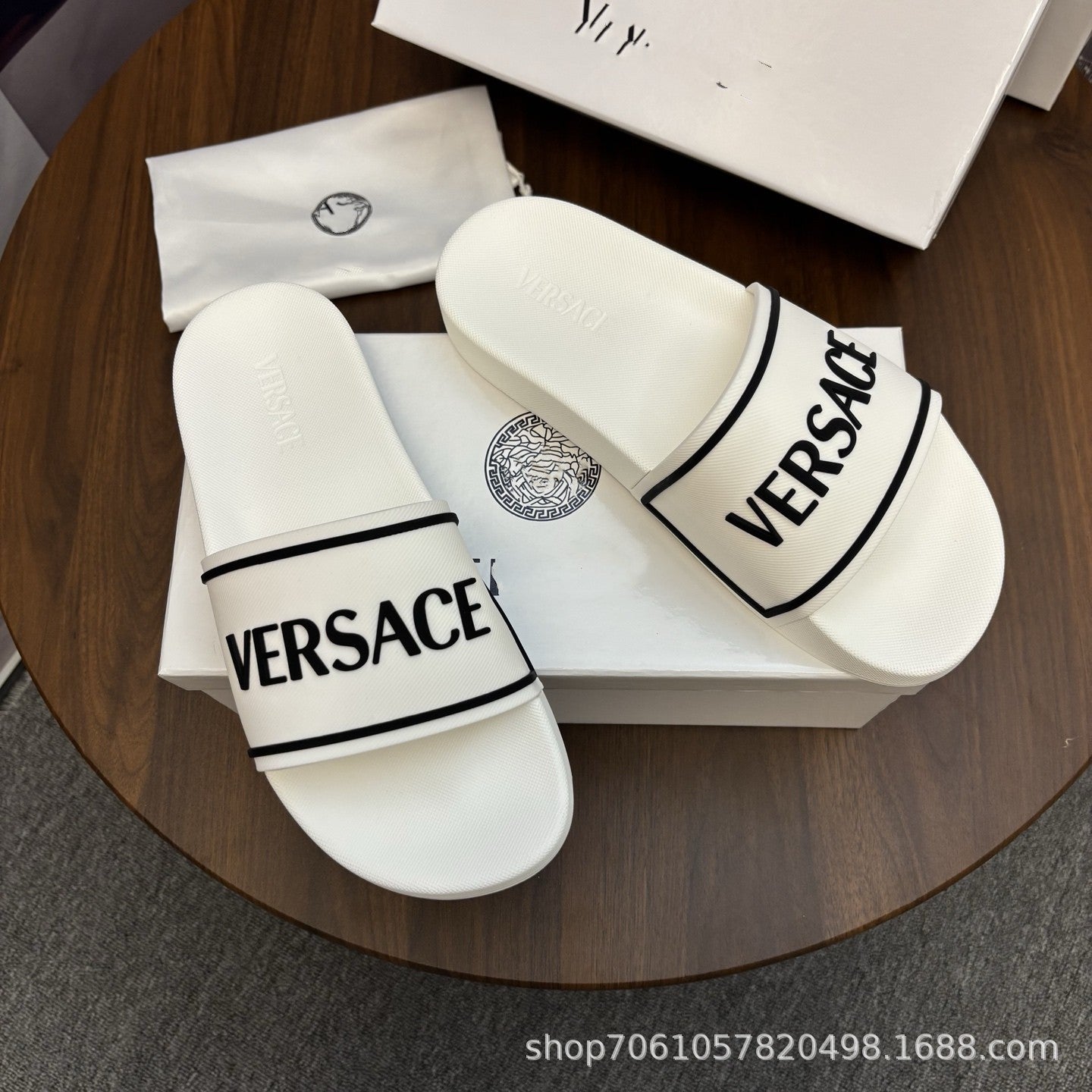 Sandalias Versace Playa Hombre Metálicas