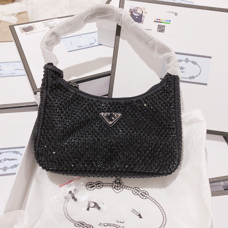 Bolso de brazo P Diamond 2024 Bolso de hombro estilo Hobo Fashion Baguette Fresh and Sweet