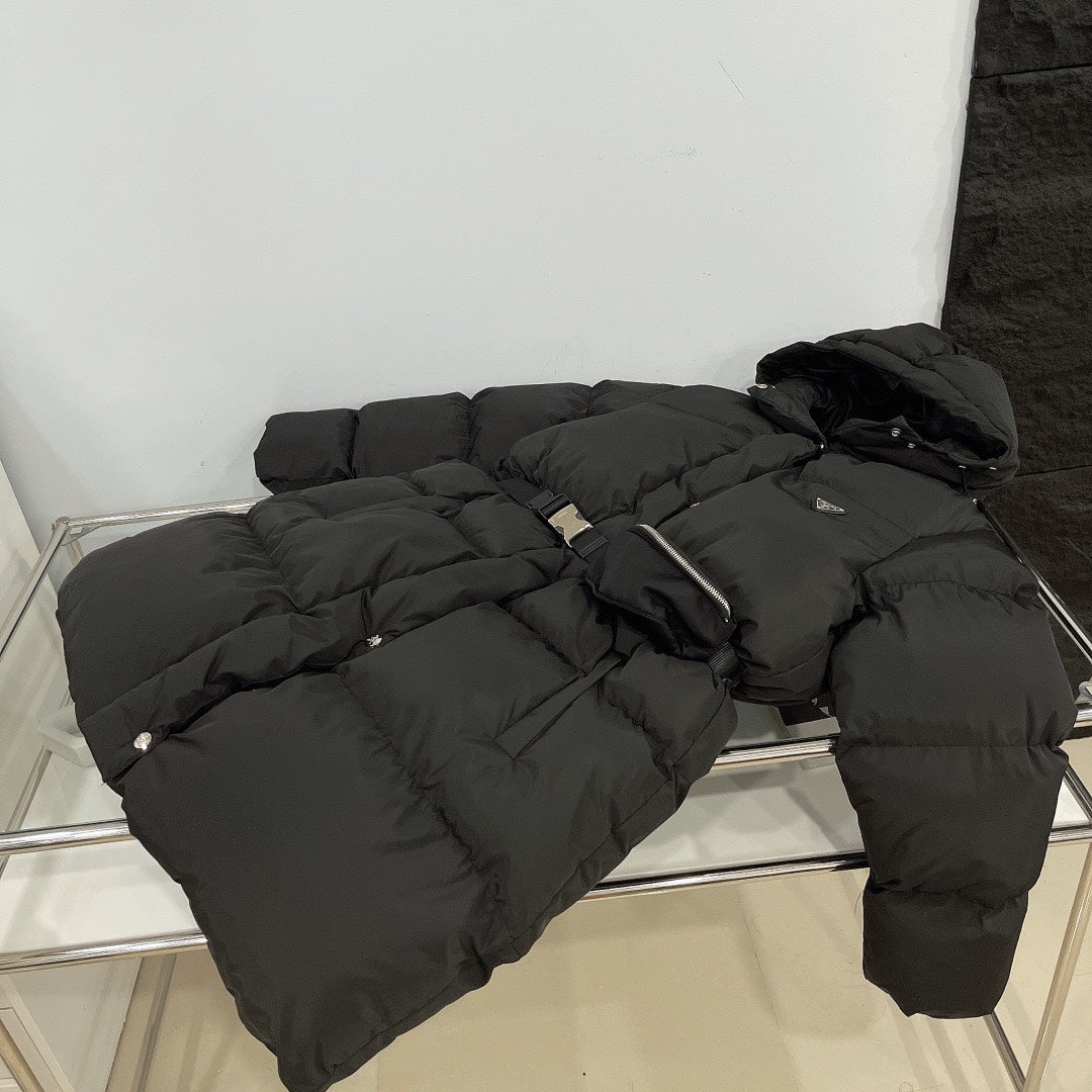 Women's P Padded Jacket | Hood and Nylon Bag