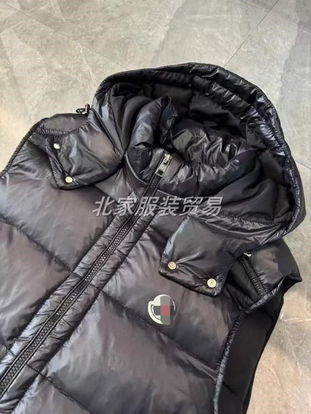 Unisex TNF jackets and vests | Solid and striped