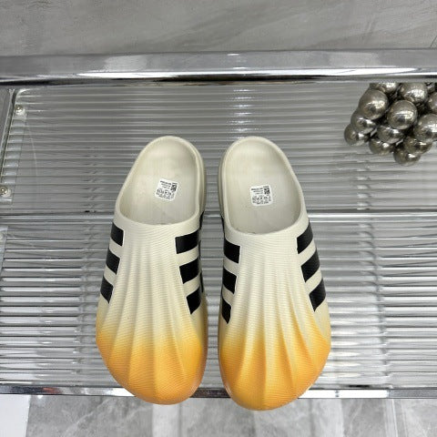 Putian new mind-001 nueva EVA zapatillas de punta cerrada ganchos 2026 para exteriores transfronterizos transpirables de suela gruesa