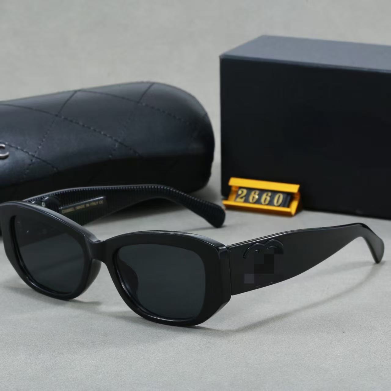 Xiaochanfeng Gafas de sol Double C para mujer, Gafas de sol más vendidas de celebridades de Internet Xiaohongshu para hombres, Bestseller en directo, 2660 Nuevo Estilo