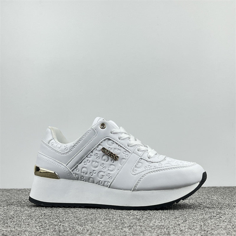 Bonitos zapatos deportivos de moda individual, zapatos de mujer, empalmes de cuero, presbiopados, grabados, retro casual, zapatos Forrest Gump de suela gruesa resistentes al uso