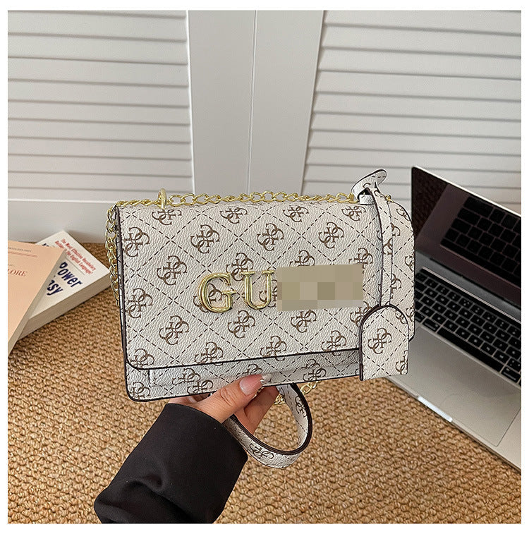 Bolso de diseño de nicho con estampado de letras 2026 para las manos cruzadas de un solo hombro de cadena de moda y muy de moda