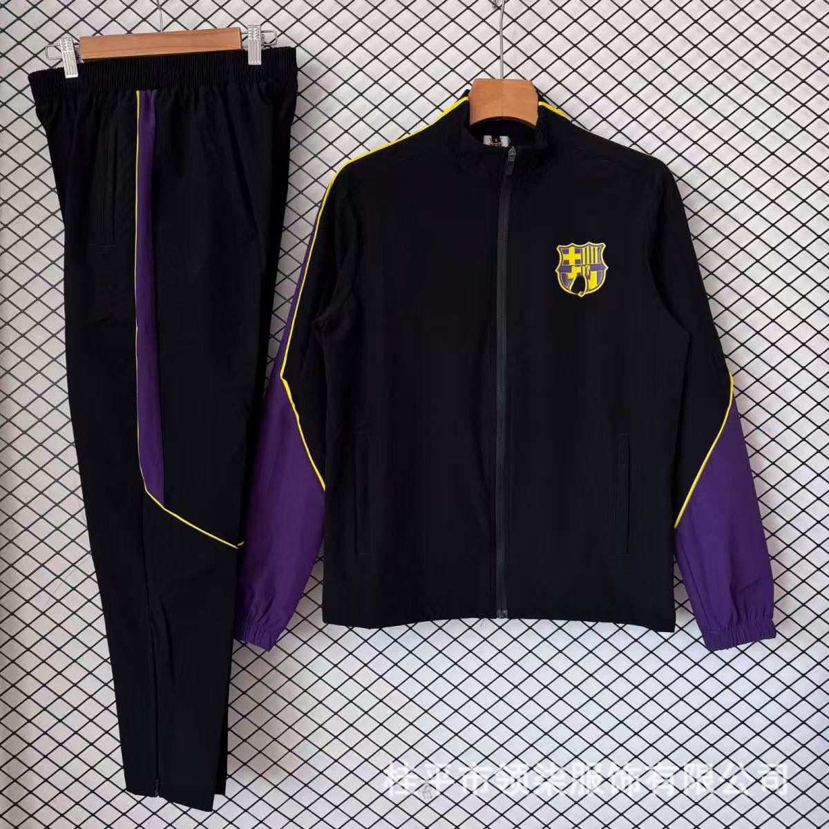 Nuevo equipamiento de fútbol, conjunto de chaquetas impermeables impermeables y de moda del Arsenal para entrenamiento español