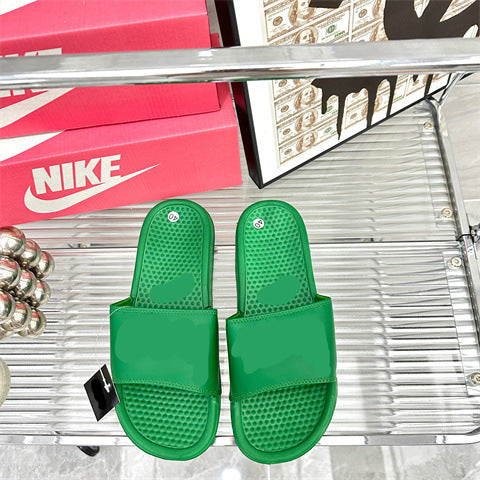 Putian new mind-001 nueva EVA zapatillas de punta cerrada ganchos 2026 para exteriores transfronterizos transpirables de suela gruesa