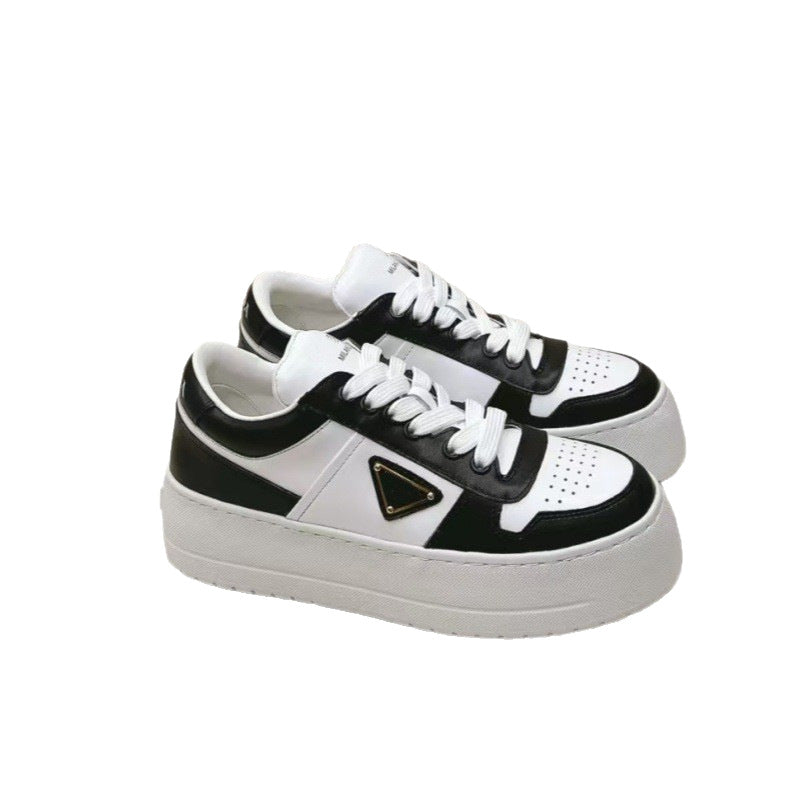 P Family Triangle panda zapatos blancos versátiles a juego con el color muffin cuero con suela gruesa de bloque de color galleta, zapatos de tabla casuales para mujeres