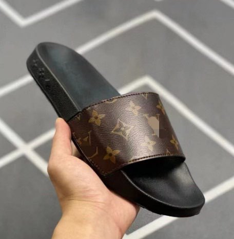 Zapatillas transfronterizas Lüjia con letras nuevas en relieve 2026 Primavera/Verano Primera Capa Zapatillas versátiles de cuero unisex