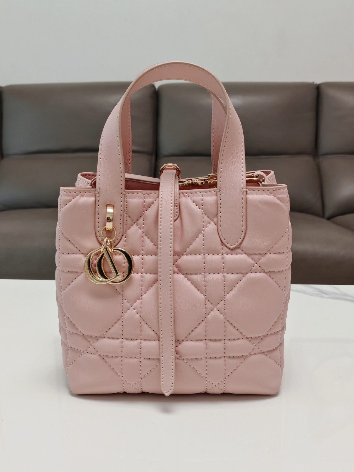 D 2026 Bucket Bag | Quilted Shoulder | No Box