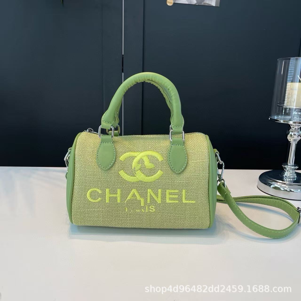 Bolso de mano de mano de moda transfronterizo para mujer, nuevo bolso de hombro de cuadros de gran capacidad 2025, sachet pequeño cruzado