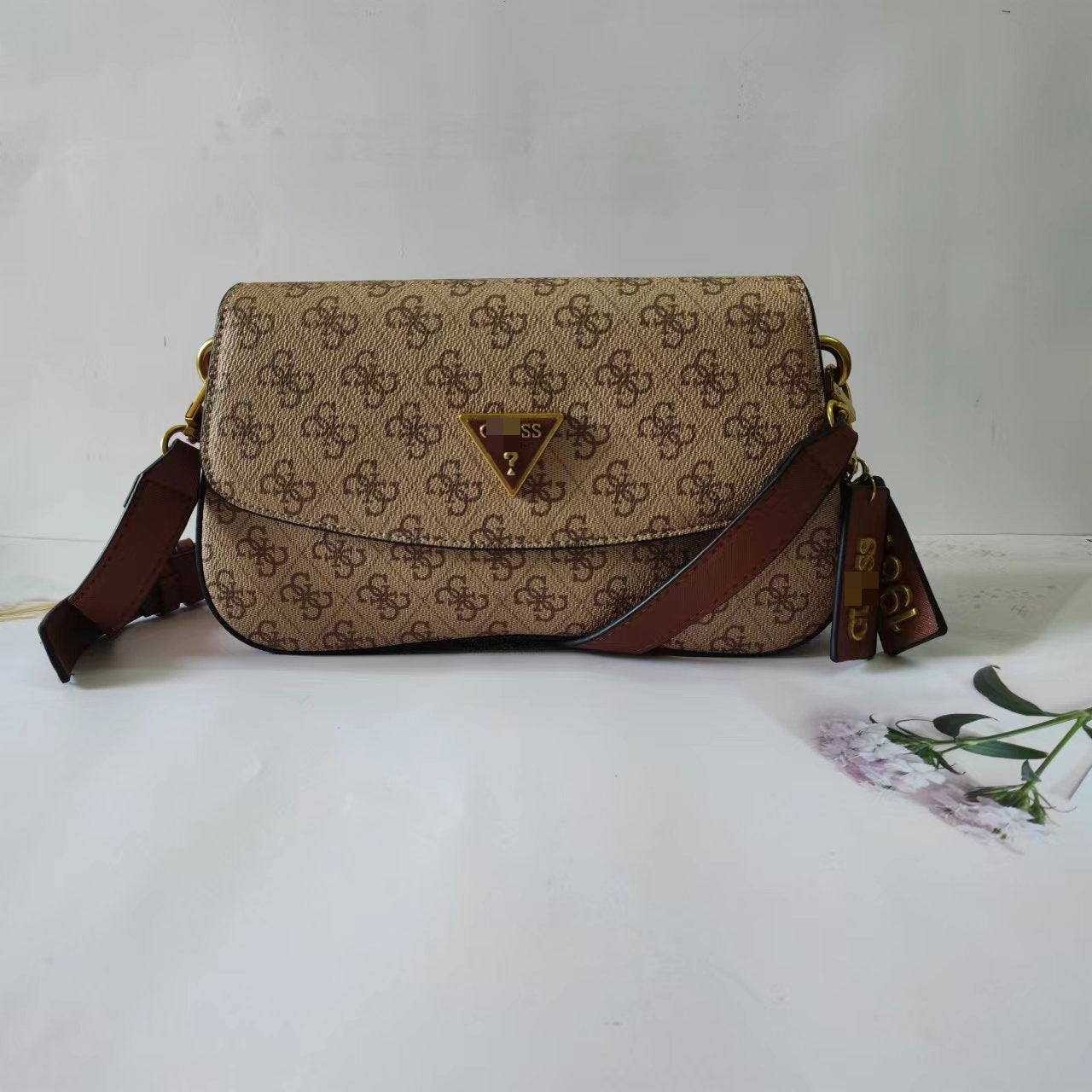 Moda europea y americana, nueva moda de colores sólidos con estampado curva retro, bolso de axila con colgantes de flores antiguas, bolso de mujer