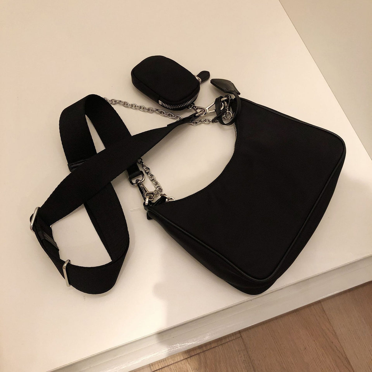 Bolso de nylon para mujer, nuevo bolso crossbody de alta gama, versátil y de moda 2026
