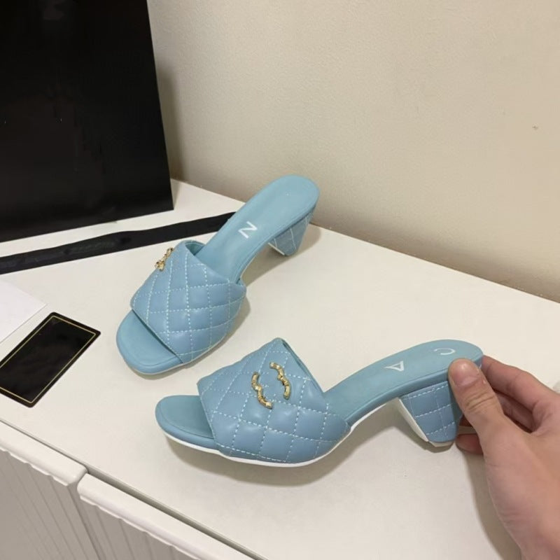 Zapatillas de tacón nuevas estilo Chanel de alta costura de alta costura, tacones altos en forma de diamante, tacones gruesos y zapatillas vintage de cuero genuino