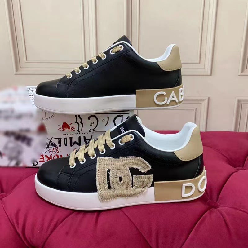 Zapatillas casuales de cuero hombre familia DG | Velcro blancas versátiles