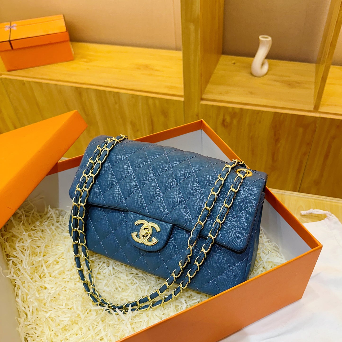 Bolso de un solo hombro con bordado de diamantes estilo Chanel transfronterizo, nuevo estilo de moda 2025, bolso cruzado pequeño y de alta calidad para desplazamientos